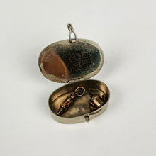 Load image into Gallery viewer, Silver Pill Box
