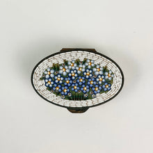 Load image into Gallery viewer, Mosiac Pill Box
