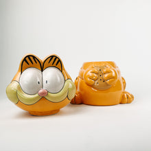 Load image into Gallery viewer, Garfield Cookie Jar
