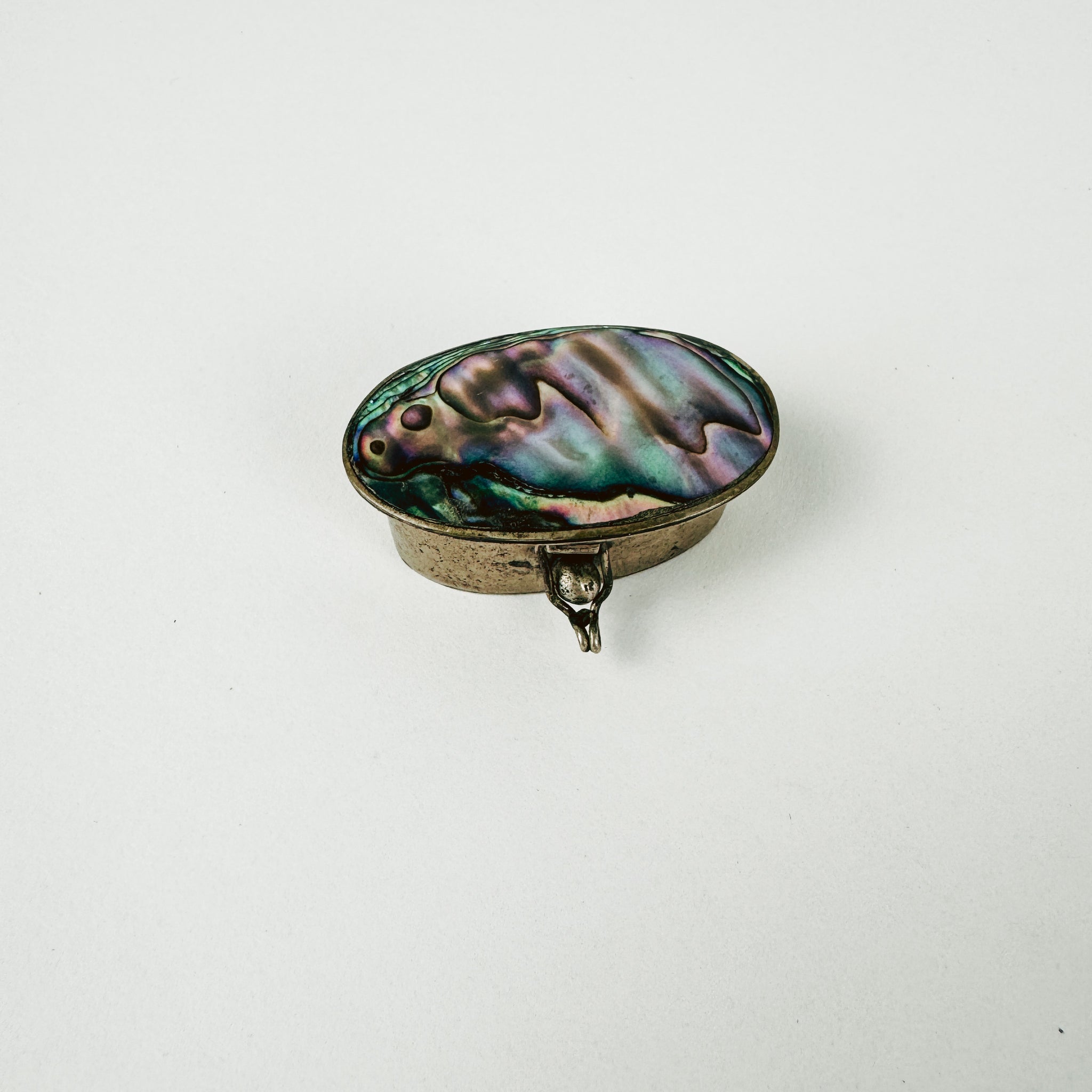 Silver And Shell Pill Box – Ella Jane Vintage