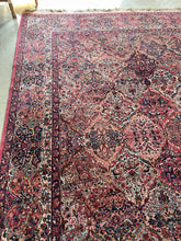 Load image into Gallery viewer, Wool Karastan Room Size Rug
