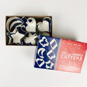 Cake and Sandwich Cutter Set