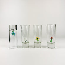 Load image into Gallery viewer, Set of Flower Shot Glasses
