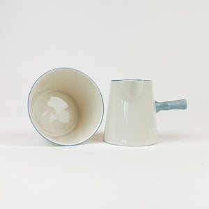 Victoria Cream and Sugar