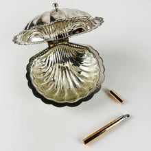 Load image into Gallery viewer, 2 Piece Shell Ashtray
