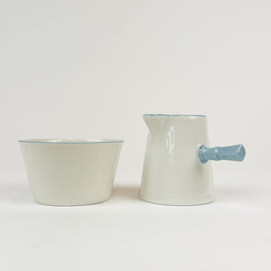 Victoria Cream and Sugar