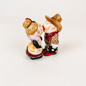 Kissing Couple Salt and Pepper Shakers