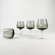 Load image into Gallery viewer, Set of 4 Smoked Port Glasses
