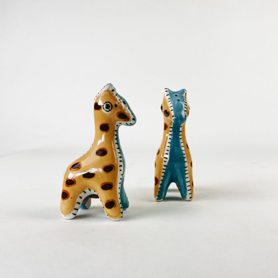 Pair of Giraffe Salt and Pepper Shakers