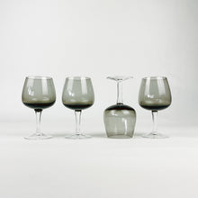 Load image into Gallery viewer, Set of 4 Smoked Port Glasses
