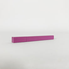 Load image into Gallery viewer, Slim Stick Metal Mono Lighter Mauve
