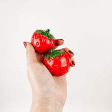 Load image into Gallery viewer, Strawberry Salt and Pepper Shakers
