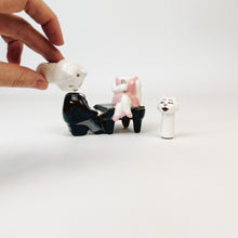 Load image into Gallery viewer, Jazz Cats Salt and Pepper Shakers
