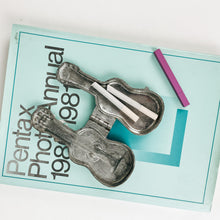 Load image into Gallery viewer, Vintage Guitar Metal Joint Holder
