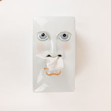 Load image into Gallery viewer, Ceramic Face Tissue Box
