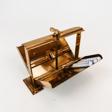 Load image into Gallery viewer, Vintage Metal Cigarette Holder
