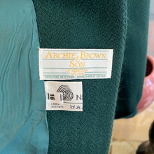 Load image into Gallery viewer, Cropped Green Wool Blazer
