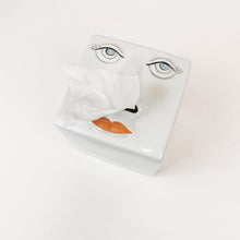 Load image into Gallery viewer, Ceramic Face Tissue Box
