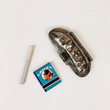 Load image into Gallery viewer, Metal Peapod Travel Case
